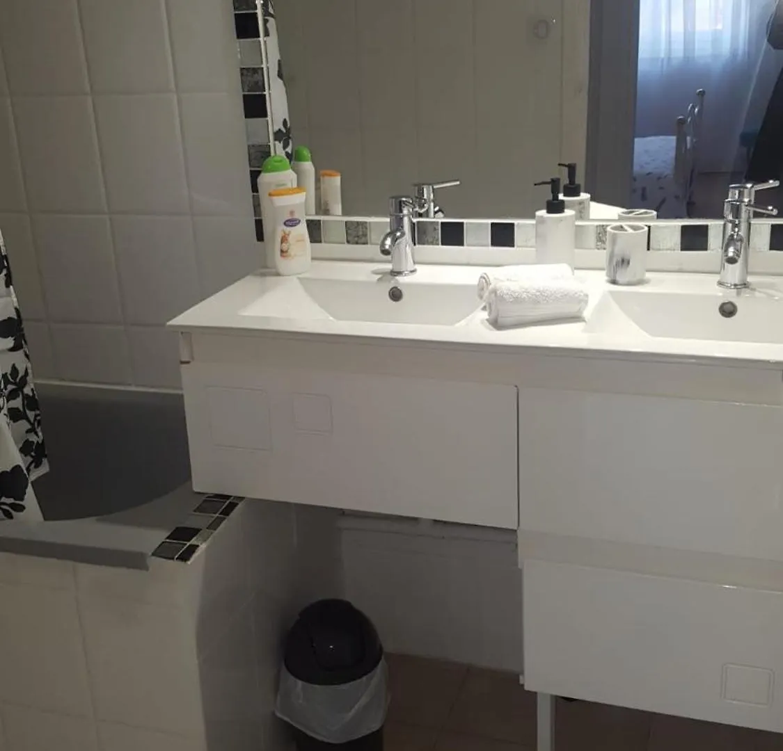 Apartment Appartements Au Cros De Cagnes